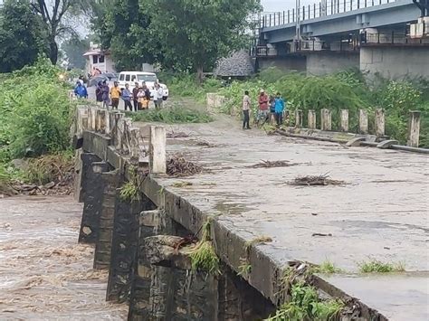 Bridge Broken Due To Strong Water Flow Traffic Stopped 24 घंटे में 2