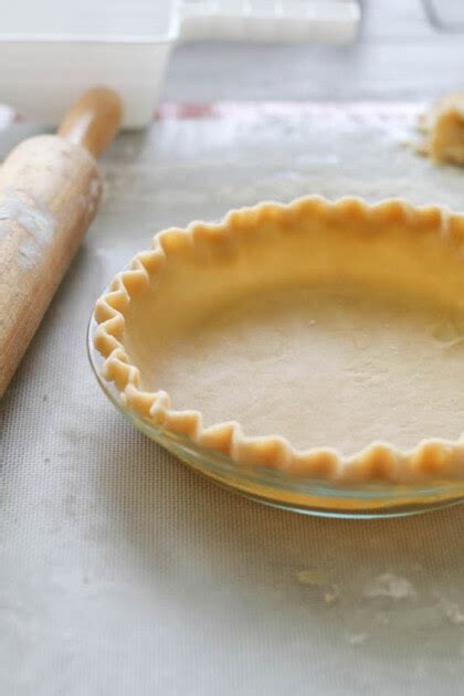 Simple Pie Crust {beginner Recipe} Lauren S Latest