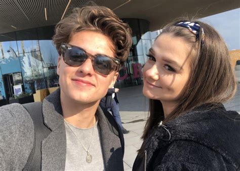 Brad Simpson Girlfriend Liberty