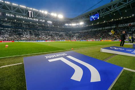 Serie A Mecz Juventus Turyn Inter Mediolan Mo E Zosta Prze O Ony