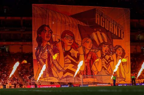 Aficionados De Monterrey Sorprenden Con Impresionante Tifo En El Clásico Regio Femenil Video