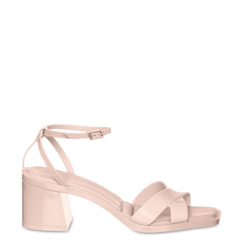 Sandália Salto Sketch Nude Petite Jolie Pj Palmilha Nova Sandália Feminina Petite