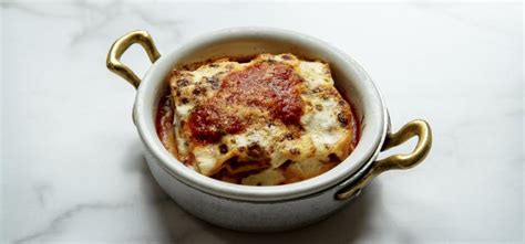 Lasagne alla Bolognese Recipe | Eataly