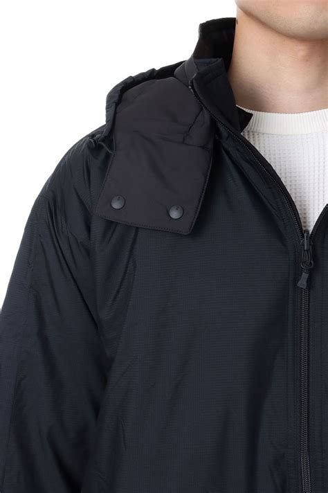 Tech Reversible Pullover Puff Jacket Black Bj W Daiwa