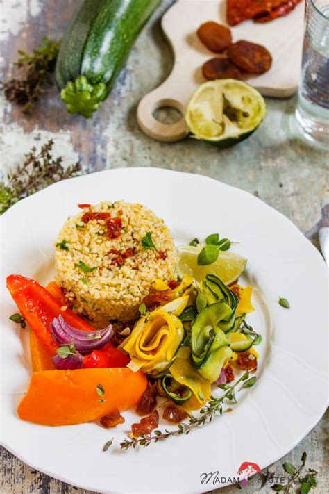 Zucchini Antipasti Salat Aus Dem Ofen Mit Bulgur Madam Rote R Be