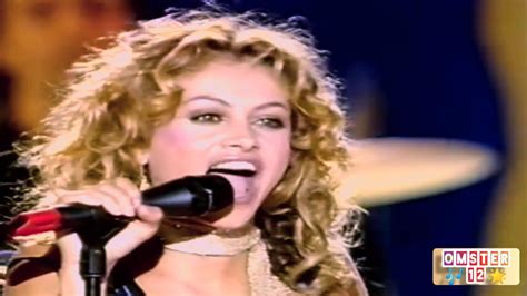 Paulina Rubio Algo Tienes Remastered En Vivo Tv Show Esp 2004 HD