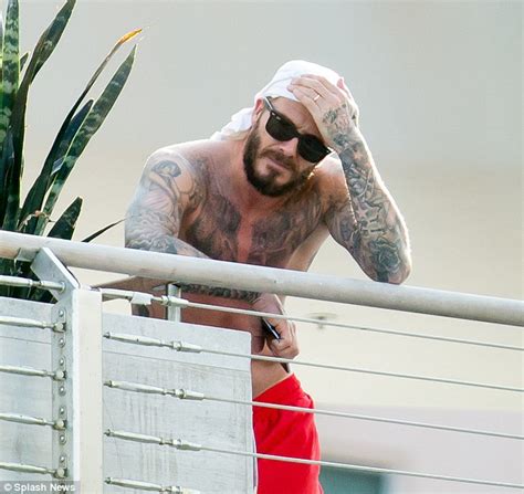 Shirtless David Beckham Displays Rock Hard Abs In Miami Daily Mail Online