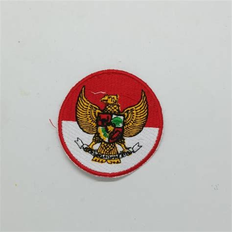 Jual Logo Bordir Merah Putih Bulat / Bedge / Bet / Emblem / Patch ...