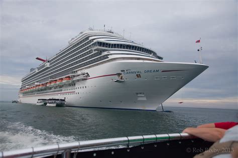 Carnival Dream - description, photos, position, cruise deals