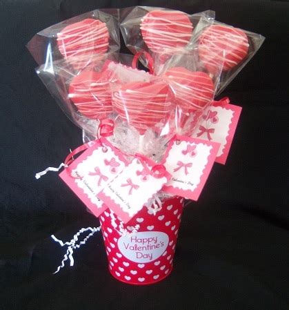 Heart Shaped Cake Pops - CakeCentral.com