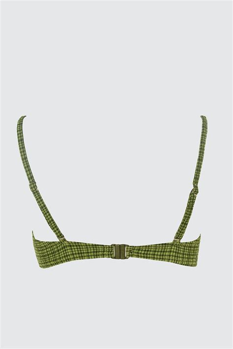 Trendyolmilla Yeşil Üçgen Dokulu Bikini Üstü TBESS BU Fiyatı Yorumları Trendyolmilla