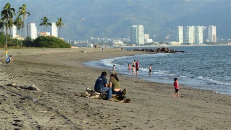 Fallece Mesero Al Salvar A Una Menor De Ahogarse En Puerto Vallarta