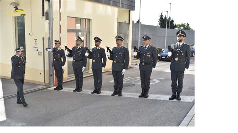 Fermo Guardia Di Finanza Il Comandante Regionale Marche In Visita Al