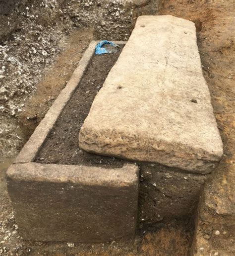 Roman Sarcophagus Discovered In London Archaeofeed