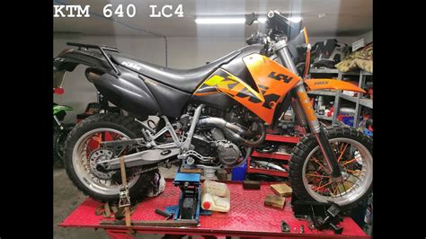 KTM 640 LC4 motocykl nie miękkim ch em robiony Remont góry silnika