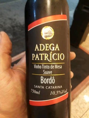 Adega Patrício Bordô Vivino Brasil