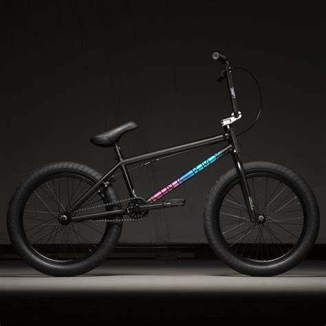 Kink Whip 20 5 2020 Gloss Black Fade BMX Bike Comprar No Brasil