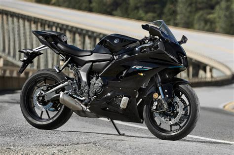 5 things to know about the Yamaha YZF-R7 | Autonoid