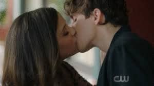 What's your favorite Maggie kiss with her significant other? : r/CharmedCW