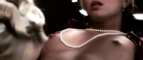 Lesbian Noir XHamster