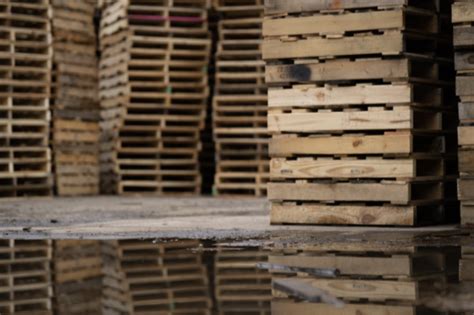 What Is The Difference Between A Pallet And A Skid — Tri County Pallet