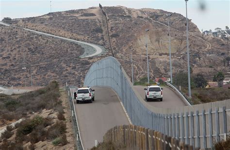 Federal Government Now Considering Other Designs For Border Wall Not