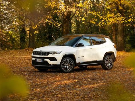 Galeria De Fotos Jeep Oferece Renegade E Compass Quase R