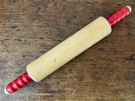 Vintage Rolling Pin Red Handles Farmhouse Style Rustic Cottage Etsy