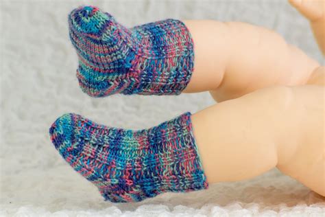 Sample KNITTING PATTERN Baby Socks Sample Pattern Free Baby - Etsy