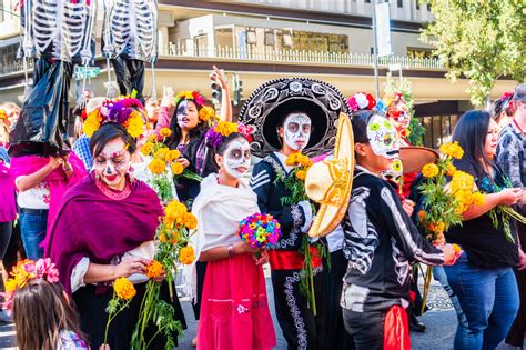 Halloween Samhain Dia De Los Muertos Czyli Wi To Zmar Ych Na Wiecie