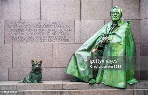 Franklin D Roosevelt Memorial Photos and Premium High Res Pictures ...