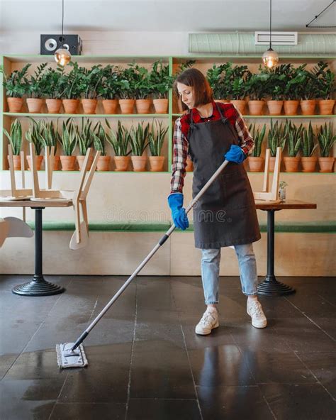 278 Restaurant Floor Cleaning Stock Photos - Free & Royalty-Free Stock ...