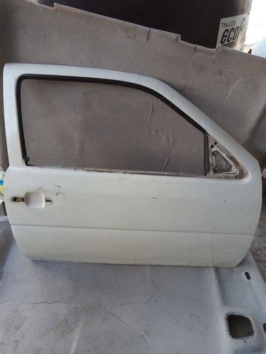 Puerta Delantera Derecha Vw Pointer 00 05 Usado 2 Puertas Meses Sin