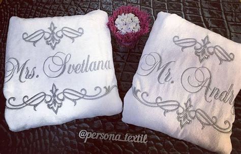 Парные велюровые халаты с вышивкой серебряными нитками | Throw pillows ...