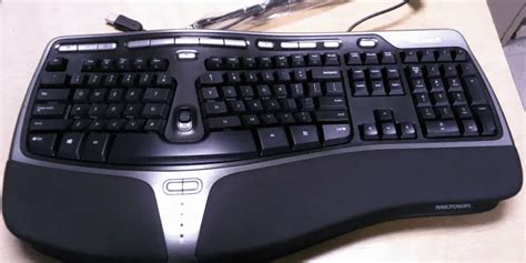 Microsoft Natural 4000 Ergonomic Keyboard: Ultimte Review