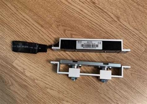 Электромагнитный замок Assa Abloy Eff-Eff | Festima.Ru - Мониторинг ...