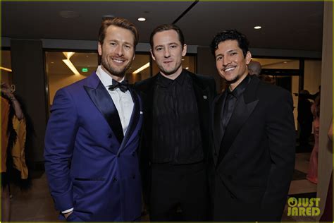 Miles Teller Glen Powell Suit Up Sharp For Critics Choice Awards