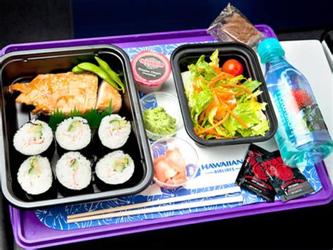 Airline Food: A Foodies Guide To In-Flight Meals