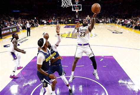 Lakers w końcu wykonali swoją robotę aby zakończyć swoją niesławną