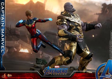 Hot Toys Makes Avengers Endgame Captain Marvel Figure