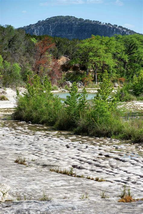 Frio River flow drops to zero as drought continues