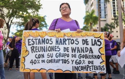 Mujeres Bloquean Zona Bancaria De San Juan Por El 8m Diario Libre