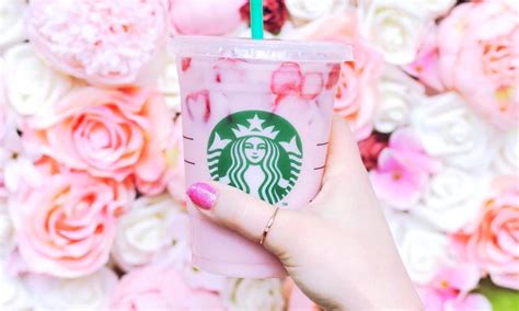 How To Order All The Starbucks Rainbow Drinks A Complete Guide To These Secret Menu Darlings