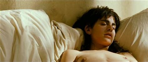 Naked Ver Nica Echegui In My Prison Yard