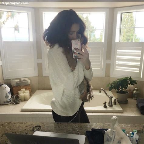 Breebunn Bunnbree Nude OnlyFans Leaks Fappening FappeningBook