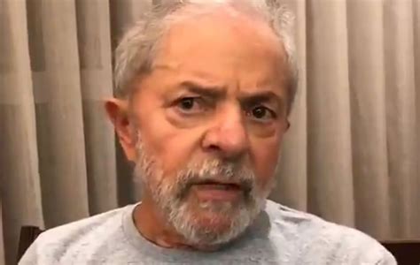 Brasl Lula Se Declara Libre Y Con Deseos De Lucha En Un Mensaje