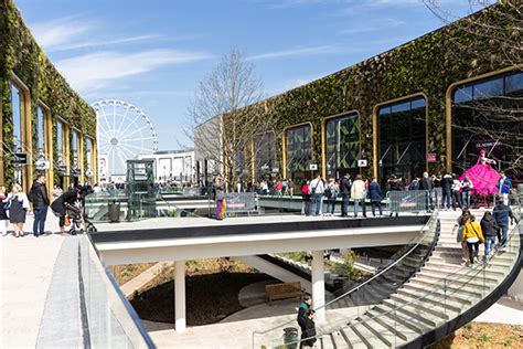 Le Village Mcarthurglen Paris Giverny Ouvre Ses Portes Douains Le