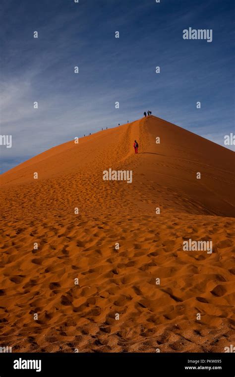 sossusvlei dunes in namibia Stock Photo - Alamy