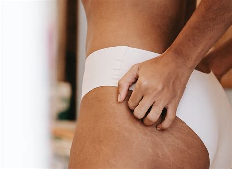 Heres Why You Should Always Pee After Sex Emjoy Academy