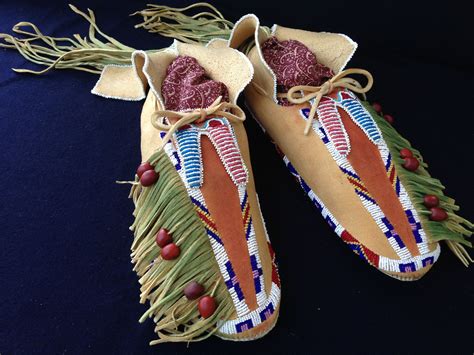 Men’s Moccasins In The 19th Century Kiowa Style Beaded Moccasins Kiowa Native American Beadwork